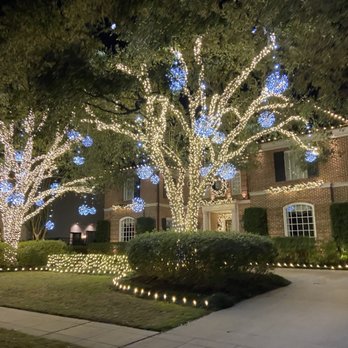 River Oaks Christmas Lights - Just wow - Holiday Decorating Services Near Me