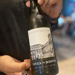 Cooper’s Hawk Winery & Restaurant - Côtes du Rhône