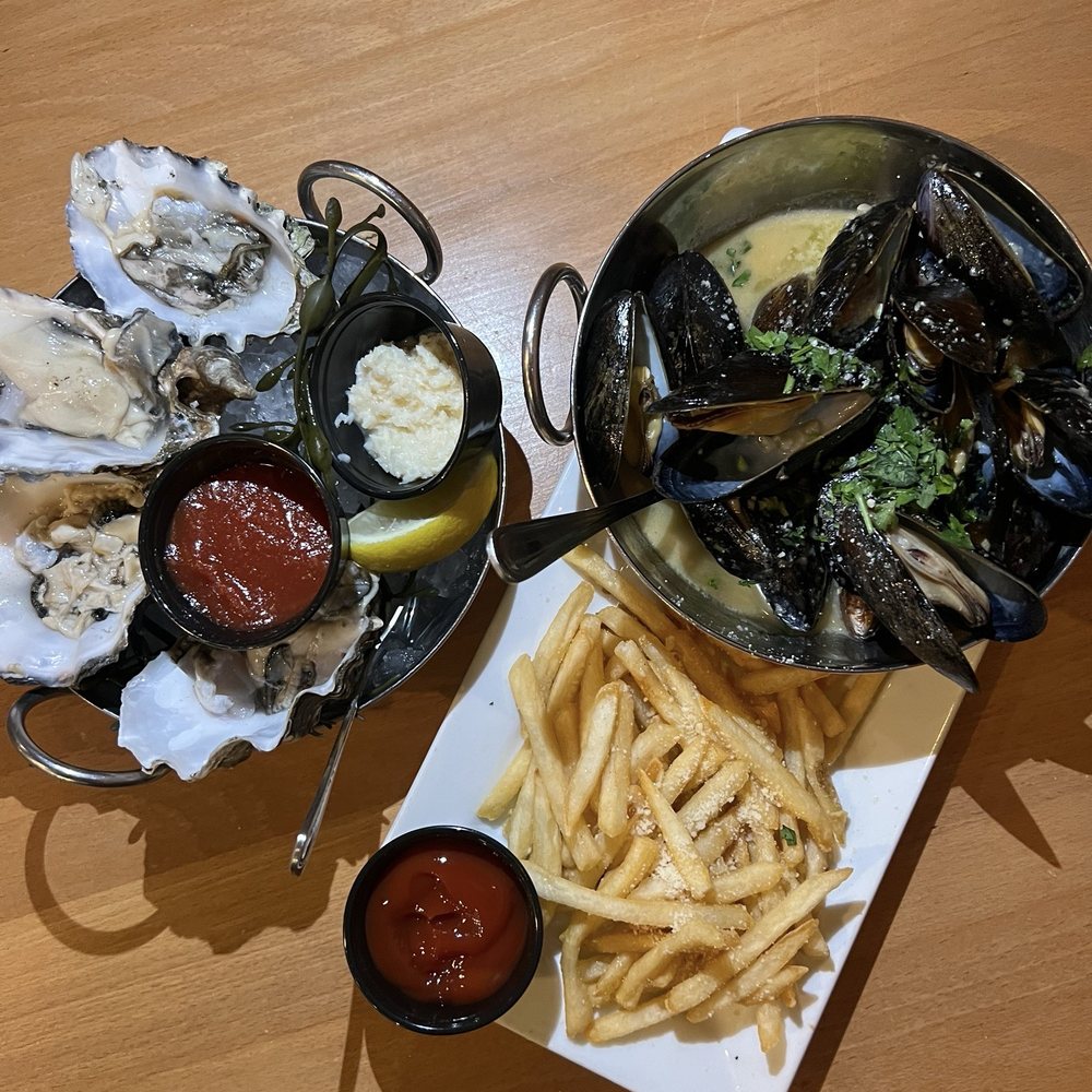 MB Grille - New American Near Me - Simi Valley, California MB Grille - New American Near Me - Simi Valley, California