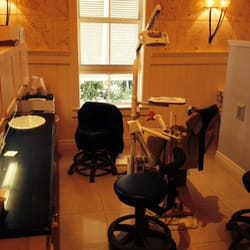 Mariani C Richard, DDS MS - One of the booths