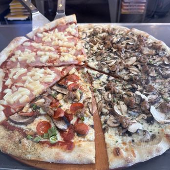 Pizza My Heart - different pizza slices - Pizza Near Me - San Jose, California Pizza My Heart - different pizza slices - Pizza Near Me - San Jose, California