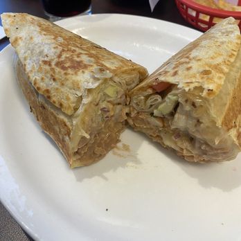 Isla Restaurant - Shrimp burrito - Seafood Near Me - Concord, California