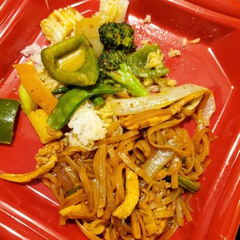 Asian Kitchen II - Yellow vegetable curry on top and chicken pad thai on the bottom. - Thai Near Me - Rochester, Pennsylvania Asian Kitchen II - Yellow vegetable curry on top and chicken pad thai on the bottom. - Thai Near Me - Rochester, Pennsylvania