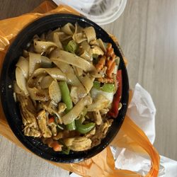 Rai Lay Thai Express - Drunken Noodles (Pad Kee Mow)