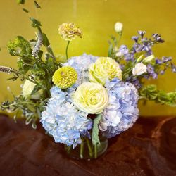 Freeman's Flowers & Gifts