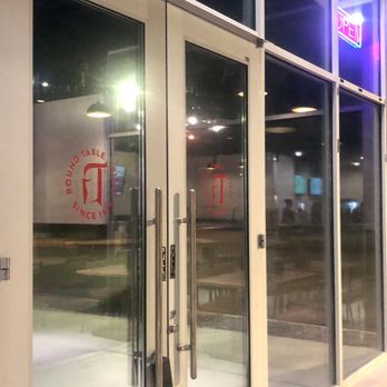Round Table - Front entrance - Pizza Near Me - Las Vegas, Nevada Round Table - Front entrance - Pizza Near Me - Las Vegas, Nevada