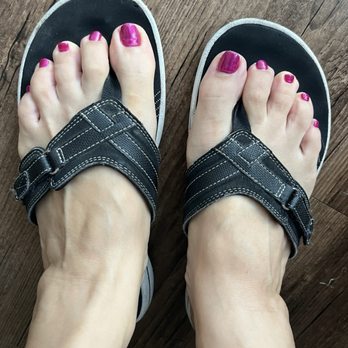 Ginseng Beauty Bar - Pedicure by India - Nail Salons Near Me - Decatur, Georgia Ginseng Beauty Bar - Pedicure by India - Nail Salons Near Me - Decatur, Georgia
