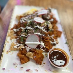 Madres Brunch - Chilaquiles