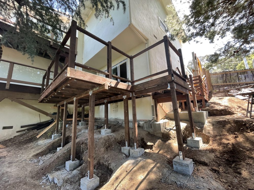 Slide of R7 Construction