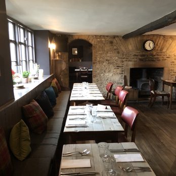 The Killingworth Castle - Pubs Near Me - Woodstock, OXF The Killingworth Castle - Pubs Near Me - Woodstock, OXF