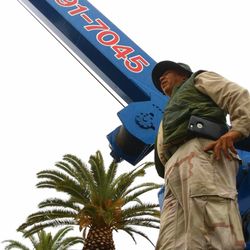 Roldan's Crane Service