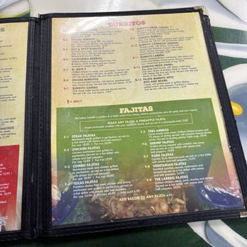 Laredo Mexican Restaurant - Mexican Near Me - Macclenny, Florida
