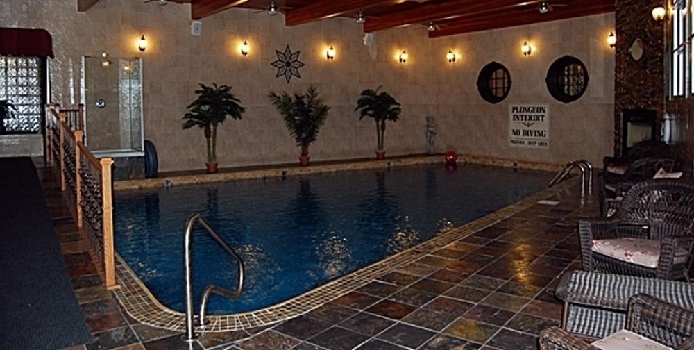 MANOIR MCGILL MANOR Updated July 2024 17 Photos 261 McGill Street