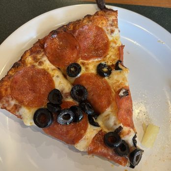Round Table Pizza - Pizza Near Me - Elk Grove, California