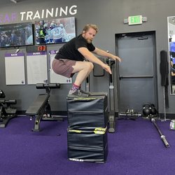Anytime Fitness Riata Ranch - Training on the purple turf.