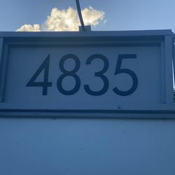 ReNu Clinic - Sign of building