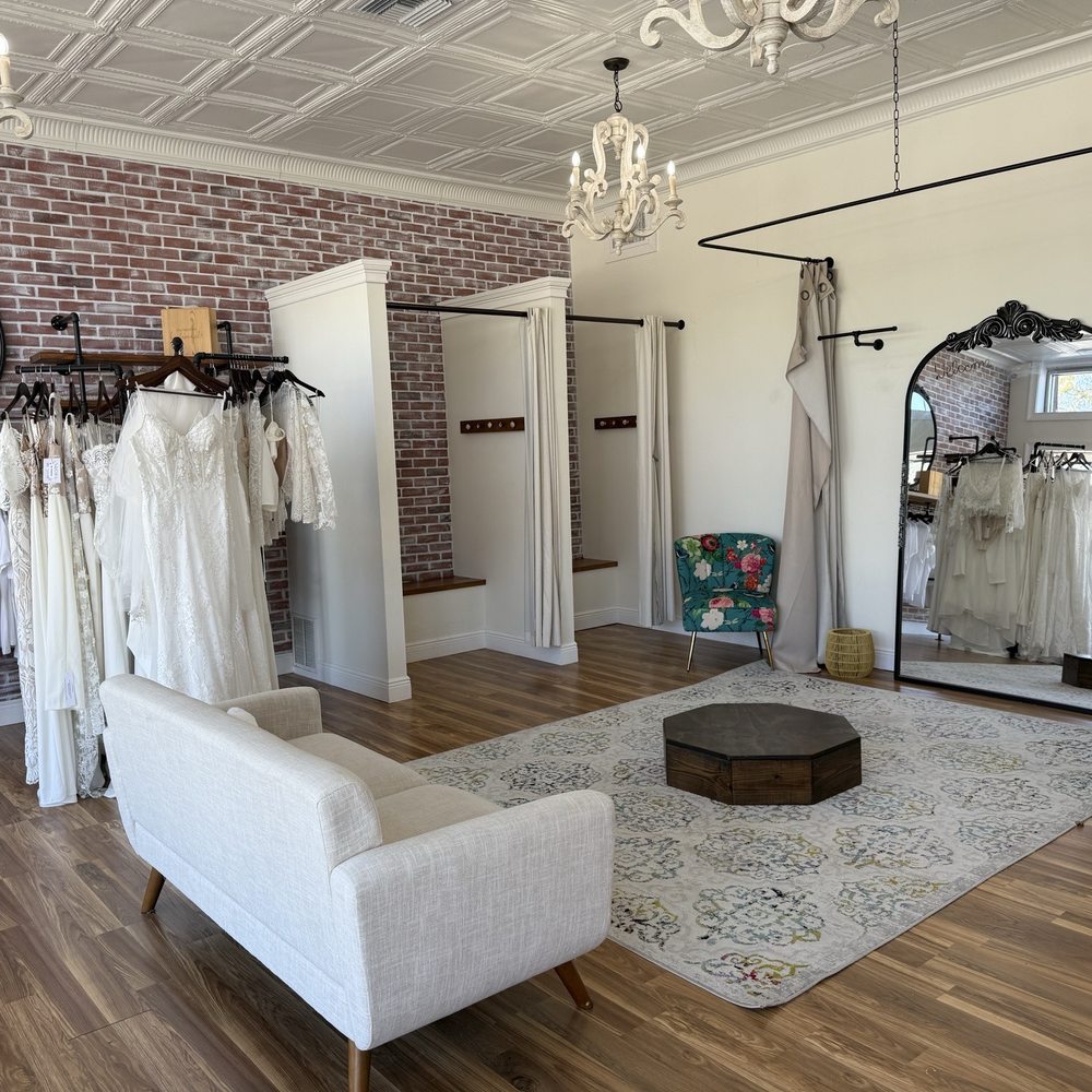 Elope Bride - Bridal Near Me - Lakeland, Florida