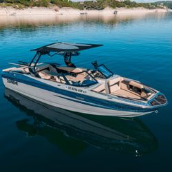 Keep Austin Wet Watercraft Rentals - 2023 Supreme S240 - Surfing, wakeboarding, Devils Cove, Lake Travis , Texas