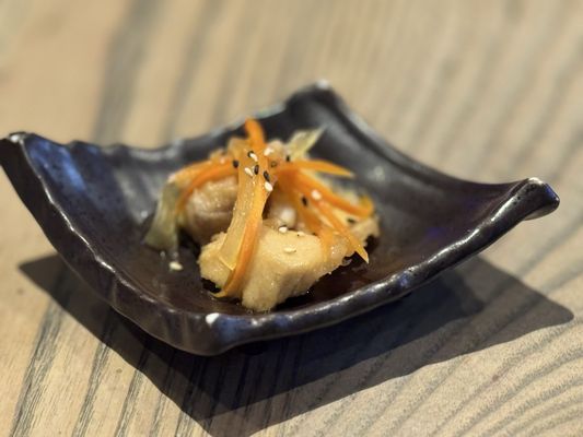 Temaki Den by null