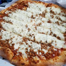 Quad City Style Sausage Pizza