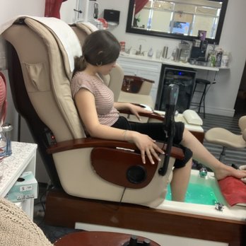 Urban Doll Nails & Spa - Great massage chairs - clean and all functioning - Day Spas Near Me - Pasco, Washington Urban Doll Nails & Spa - Great massage chairs - clean and all functioning - Day Spas Near Me - Pasco, Washington