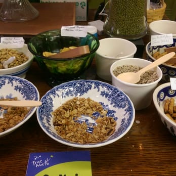 Wood Meadow Market - a variety of bowls of cereal - Organic Stores Near Me - Enosburg, Vermont Wood Meadow Market - a variety of bowls of cereal - Organic Stores Near Me - Enosburg, Vermont