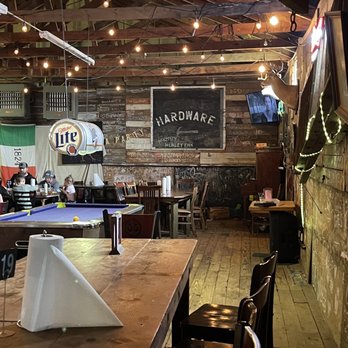 Anvil Brewing - a pool table in a pub - Breweries Near Me - Pittsburg, Texas Anvil Brewing - a pool table in a pub - Breweries Near Me - Pittsburg, Texas