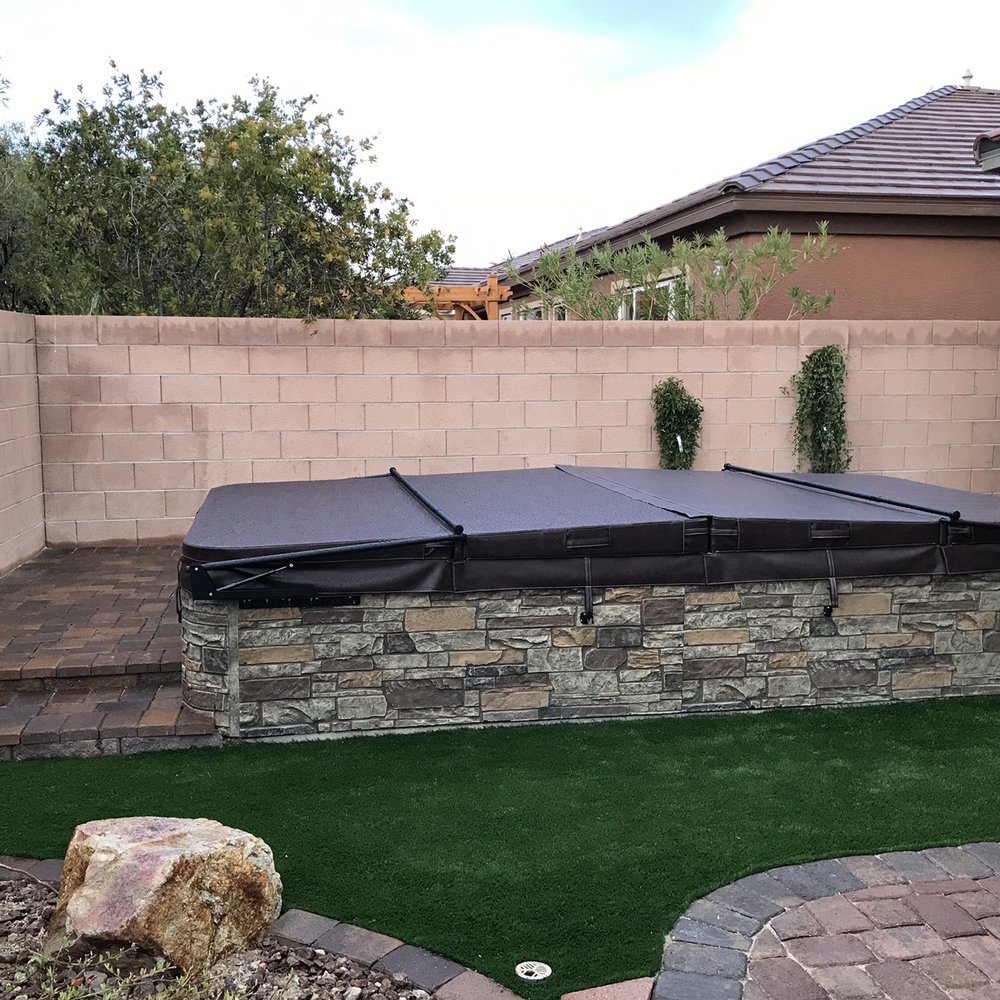 Perfect fit with a step up paver walk around which is also for additional seating Perfect fit with a step up paver walk around which is also for additional seating