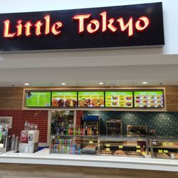 Fast, cheap, and good quality. Several veggie options.