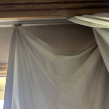 Cavalier Oceanfront Resort - Dangling light blocking curtains - Resorts Near Me - San Simeon, California