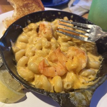 Bubba Gump Shrimp - Seafood Near Me - Long Beach, California