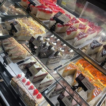 Mia's Bakery - Bakeries Near Me - Brooklyn, New York