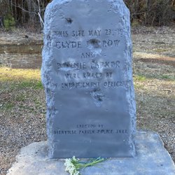Bonnie & Clyde Ambush Museum - Roadside marker where the ambush occurred