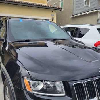 JET Auto Glass - Jeep Grand Cherokee - Auto Glass Services Near Me - Temecula, California JET Auto Glass - Jeep Grand Cherokee - Auto Glass Services Near Me - Temecula, California