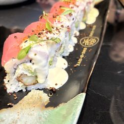 Acevichado roll