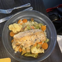 Salmon Bowl