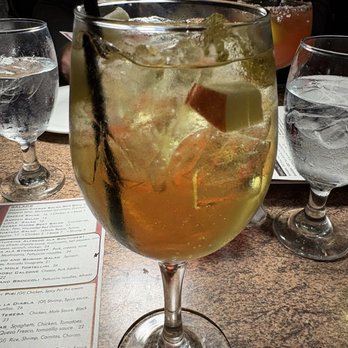 Todo Un Poco - White sangria - Pizza Near Me - Elk Grove, California Todo Un Poco - White sangria - Pizza Near Me - Elk Grove, California