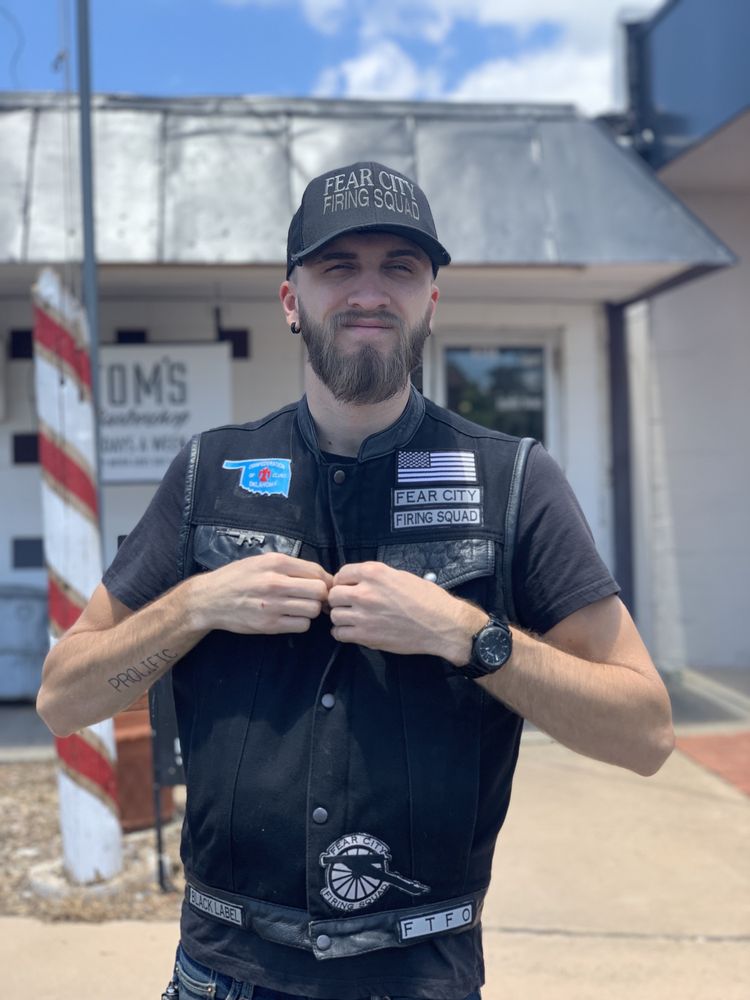 TOM’S 66 11 Photos & 36 Reviews Barbers 6718 NW 39th