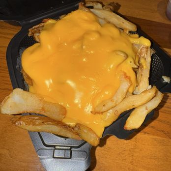 Chaps Pit Beef - Cheese fries @dangit.all - Barbeque Near Me - Baltimore, Maryland