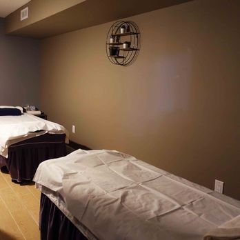 Renew Body & Mind Spa 1 - Couples Room - clean and spacious - Massage Near Me - New York, New York Renew Body & Mind Spa 1 - Couples Room - clean and spacious - Massage Near Me - New York, New York
