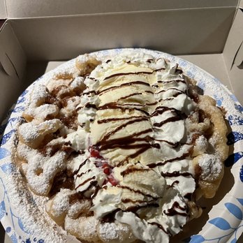 Funnel Cake Factory - Bakeries Near Me - Pigeon Forge, Tennessee Funnel Cake Factory - Bakeries Near Me - Pigeon Forge, Tennessee