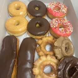 Victoria Donuts