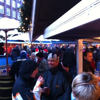 Weihnachtsmarkt Gänsemarkt - Christmas Markets Near Me - Hamburg, HH