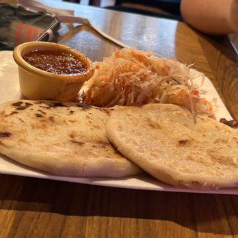 El Portal Maya Pompano Beach - Pupusa Mixta - Latin American Near Me - Pompano Beach, Florida El Portal Maya Pompano Beach - Pupusa Mixta - Latin American Near Me - Pompano Beach, Florida