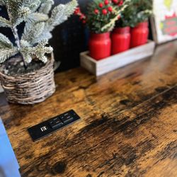 Main Street Coffee - Charging station at decorated coffee bar seating