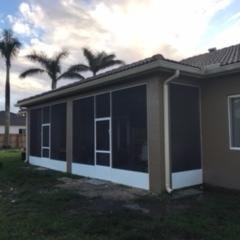 Slide of EBG Screen Enclosures & Techos De Aluminio