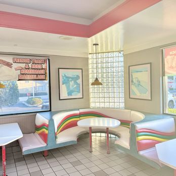 Tom's #1 - Inside - Burgers Near Me - Ontario, California Tom's #1 - Inside - Burgers Near Me - Ontario, California
