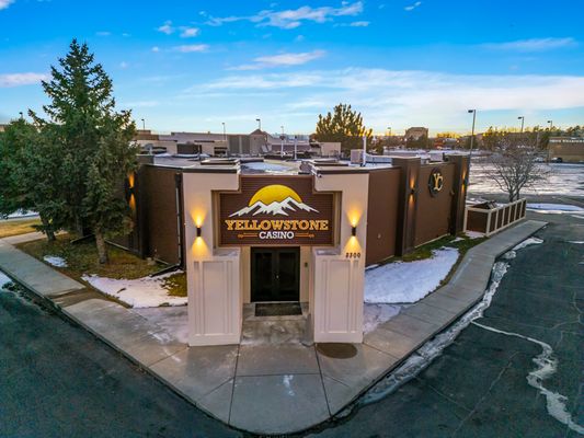 Yellowstone Casino by null