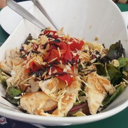 El Encanto - Ensalada de pollo