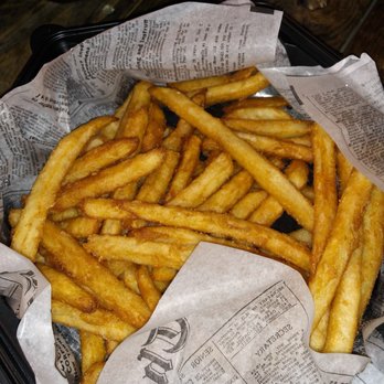 Z Bar & Grill - Their fries are really good - Bars Near Me - St Robert, Missouri